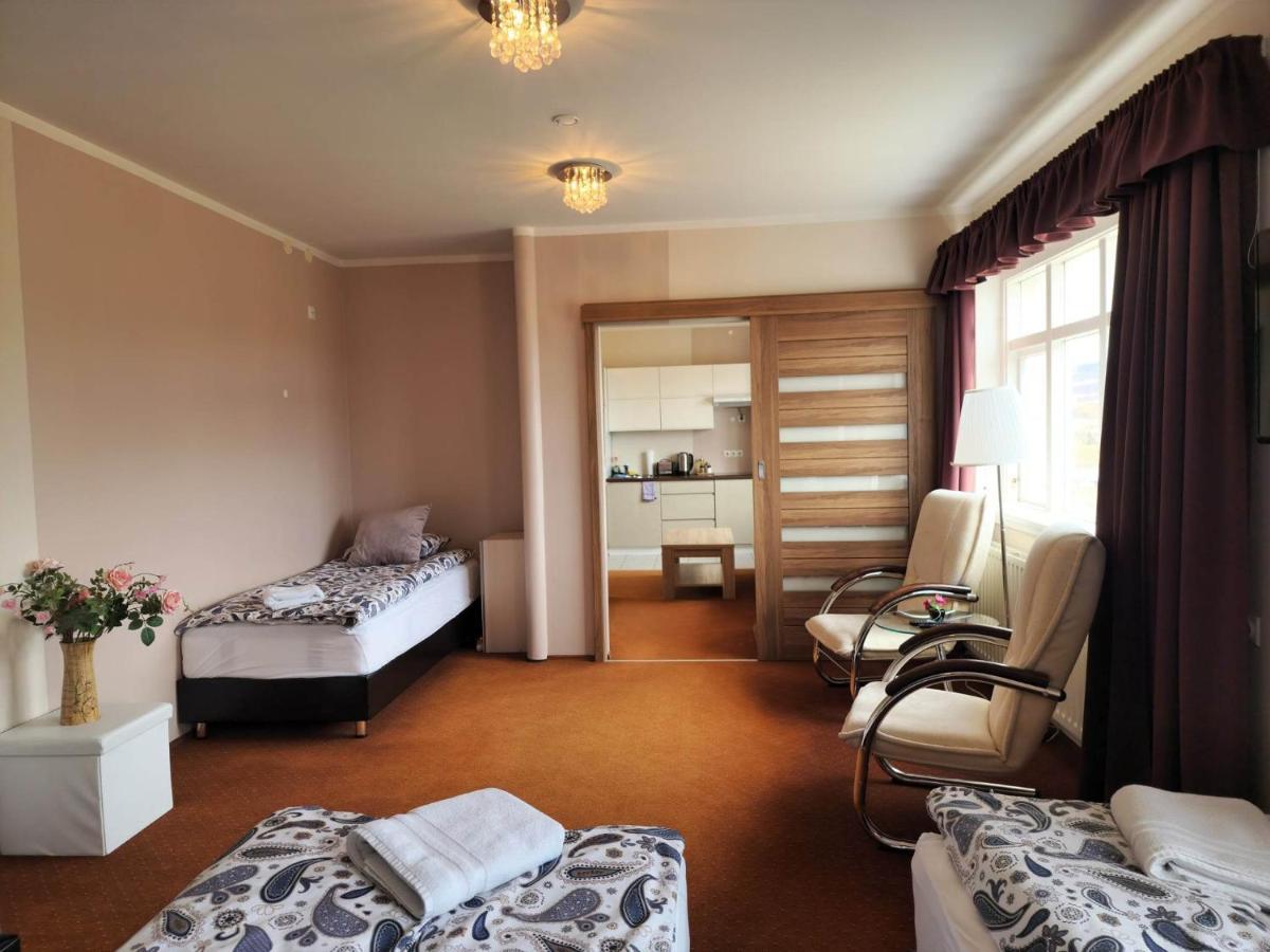 Kiljan Apartments & Rooms Блондуос Екстериор снимка