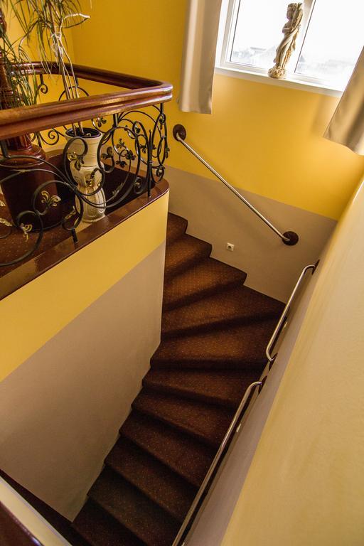 Kiljan Apartments & Rooms Блондуос Екстериор снимка